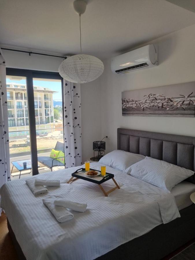 Apartman Javi Appartement Bar Buitenkant foto