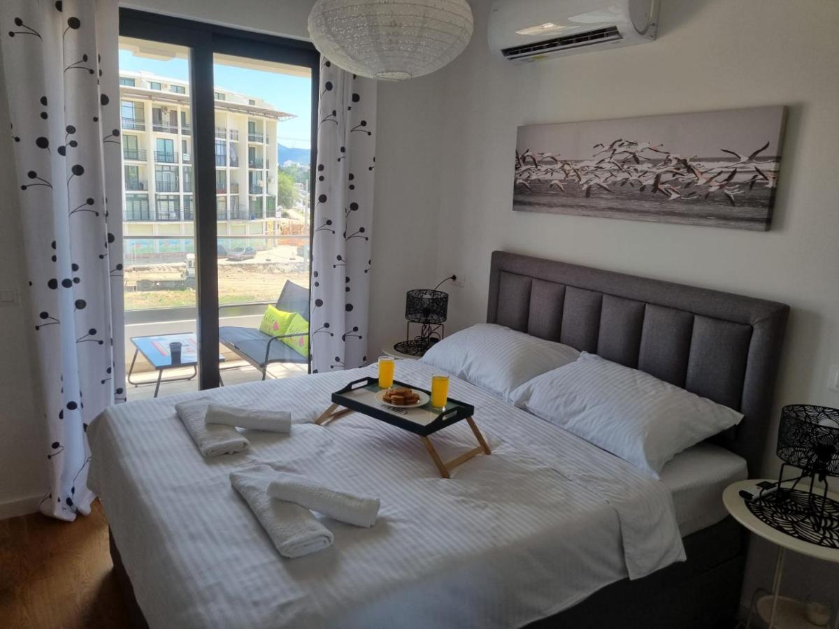 Apartman Javi Appartement Bar Buitenkant foto