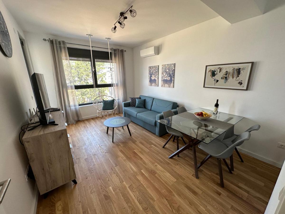 Apartman Javi Appartement Bar Buitenkant foto