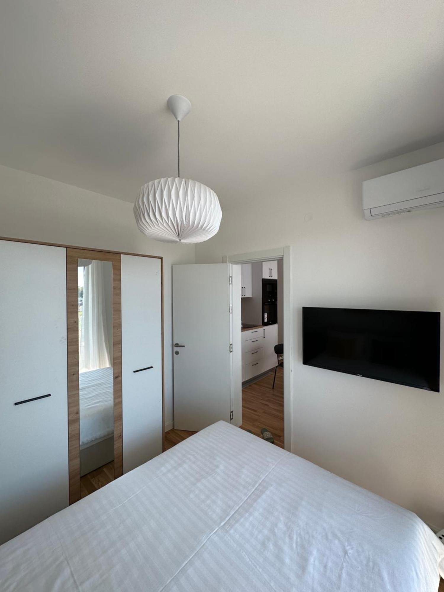 Apartman Javi Appartement Bar Buitenkant foto
