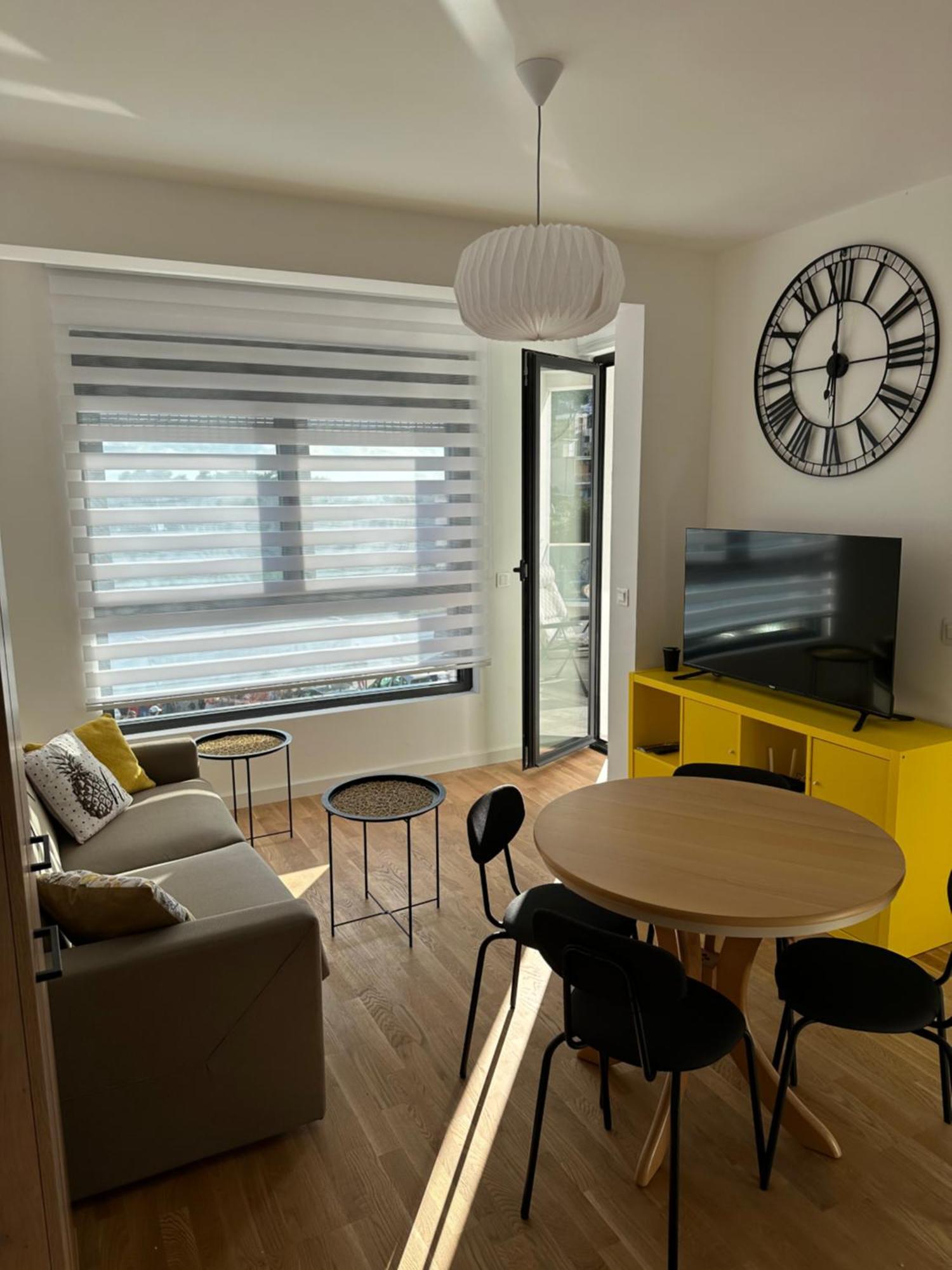 Apartman Javi Appartement Bar Buitenkant foto